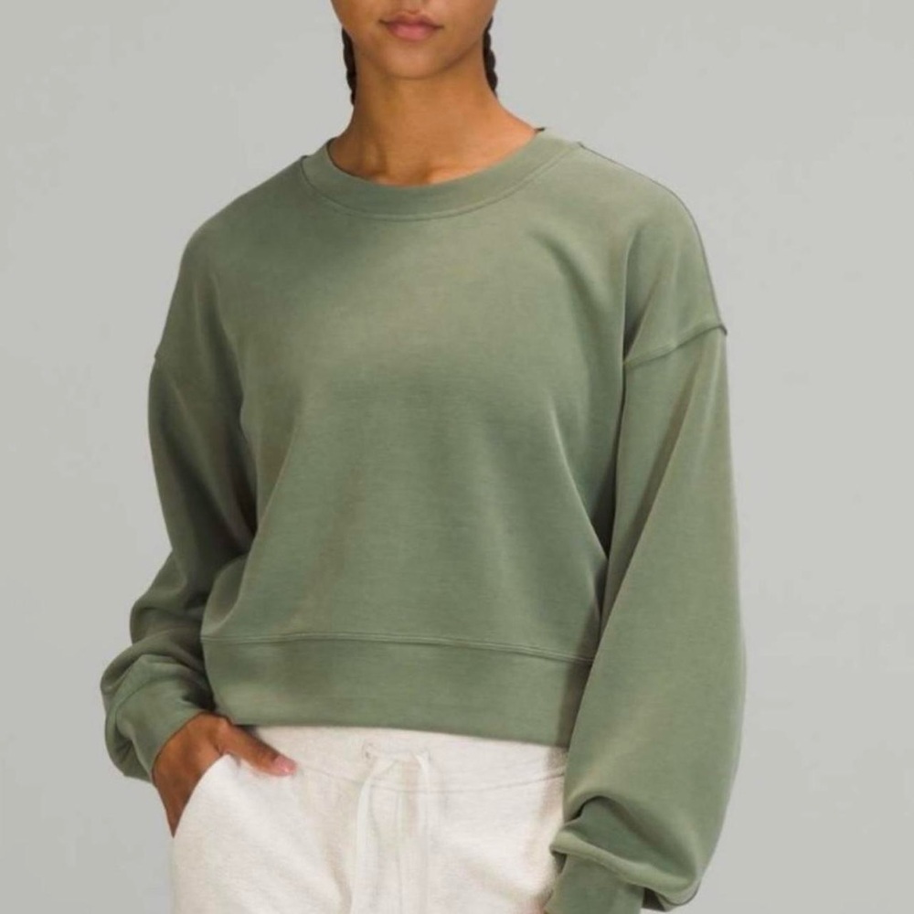 Lululemon Perfectly Oversized Cropped Crew *Softstreme Size 4
